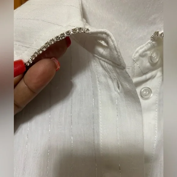 NWT Diana Embellished Oversized Woven Blouse - Picture 4 of 5